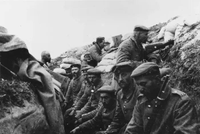 Framed Print : Soldiers in trenches WWI Framed Print : Soldiers in trenches WWI