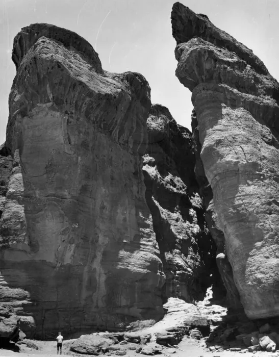Framed Print : Solomons Pillars a natural rock formation in the Negev Desert, Israel Framed Print : Solomons Pillars a natural rock formation in the Negev Desert, Israel