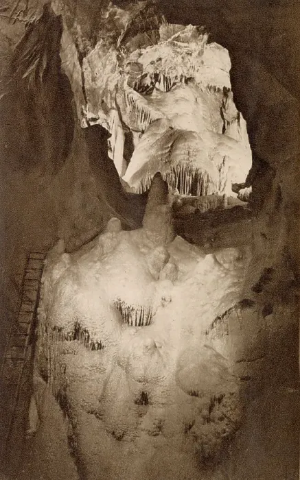 Framed Print : Solomon's Temple, Gough's Caves, Cheddar, Somerset Date: circa 1930 Framed Print : Solomon's Temple, Gough's Caves, Cheddar, Somerset Date: circa 1930