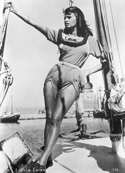Sophia Loren / Amazon. SOPHIA LOREN Italian film actress