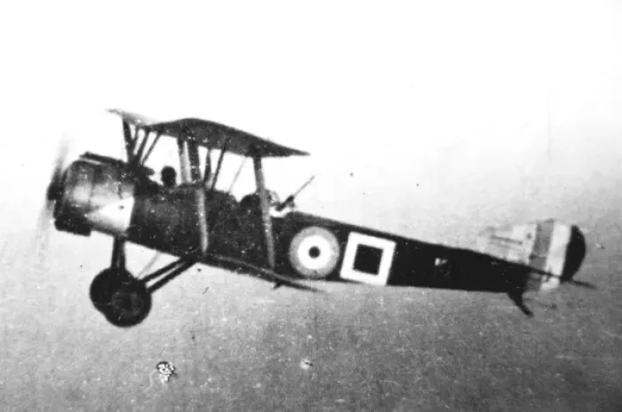 Framed Print : Sopwith 15 Strutter two seater of the Armys Royal Flyi Framed Print : Sopwith 15 Strutter two seater of the Armys Royal Flyi