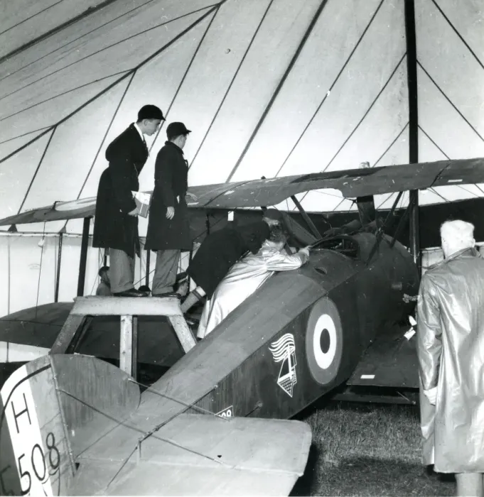 Framed Print : The Sopwith Camel of the Nash Collection proved very pop? Framed Print : The Sopwith Camel of the Nash Collection proved very pop?