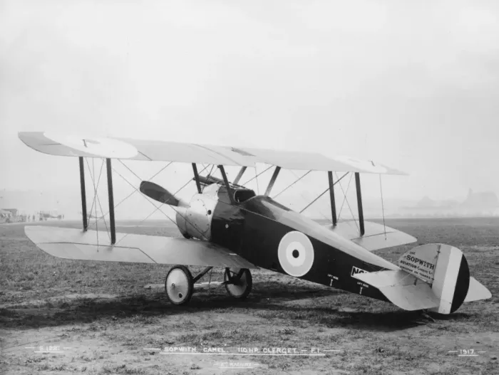 Framed Print : Sopwith F1 Camel biplane on an airfield, WW1 Framed Print : Sopwith F1 Camel biplane on an airfield, WW1