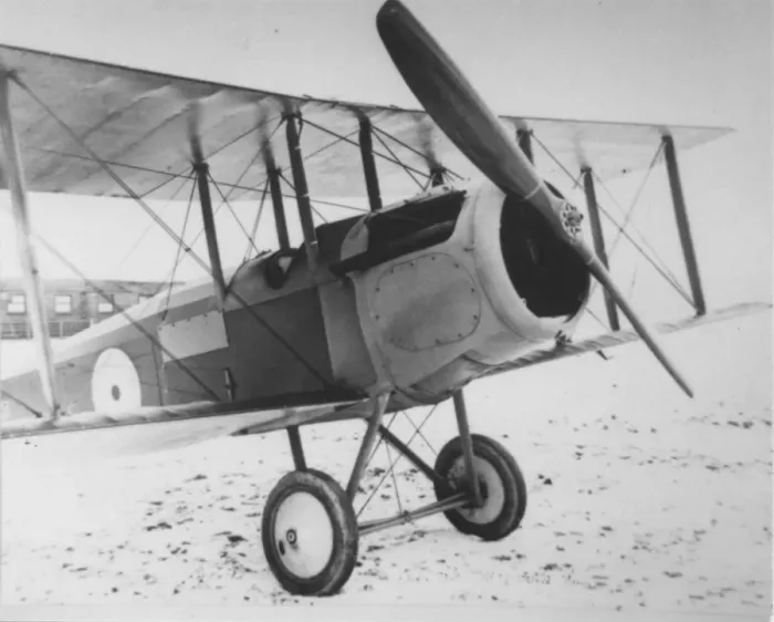 Framed Print : Sopwith Type B1, (on the ground, forward view) Framed Print : Sopwith Type B1, (on the ground, forward view)