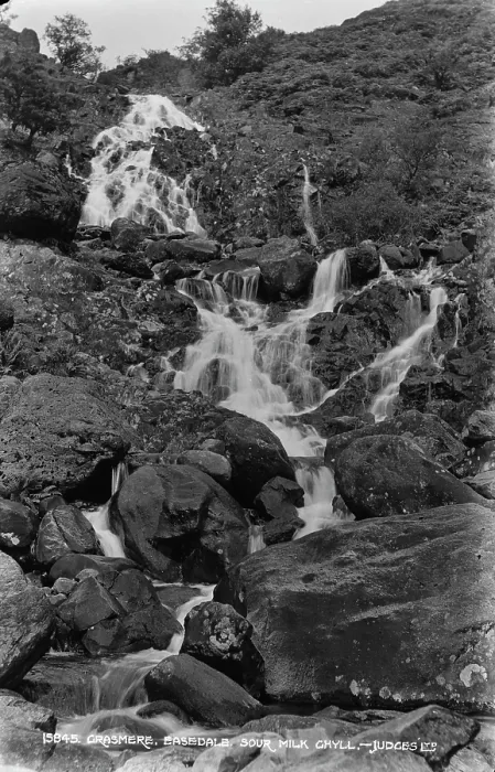 Framed Print : Sour Milk Ghyll Waterfall Framed Print : Sour Milk Ghyll Waterfall