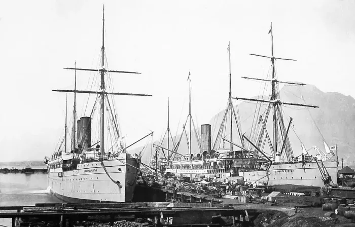 Framed Print : South Africa - Cape Town Docks - Dunotter Castle Framed Print : South Africa - Cape Town Docks - Dunotter Castle