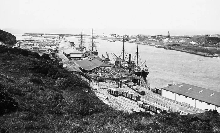 Framed Print : South Africa East London Buffalo Harbour pre-1900 Framed Print : South Africa East London Buffalo Harbour pre-1900