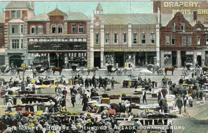 Framed Print : South Africa - The Market Square & Henwoods Arcade Framed Print : South Africa - The Market Square & Henwoods Arcade