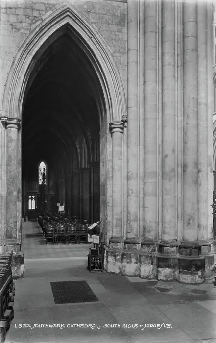 Framed Print : South Aisle of Southwark Cathedral Framed Print : South Aisle of Southwark Cathedral