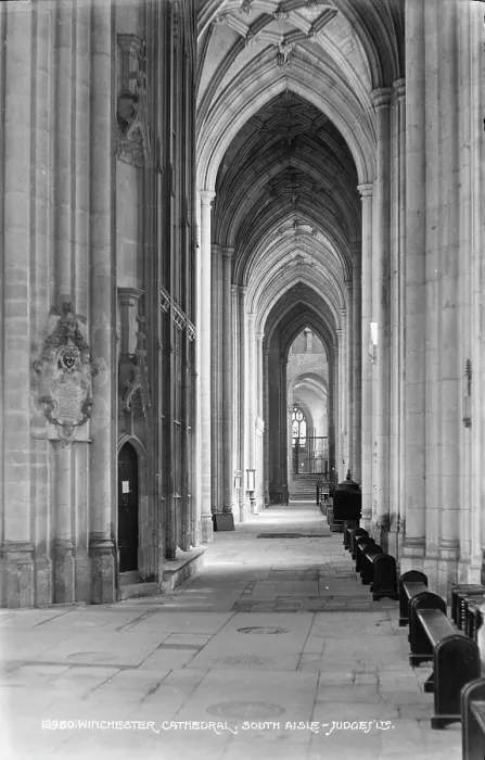 Framed Print : South Aisle of Winchester Cathedral