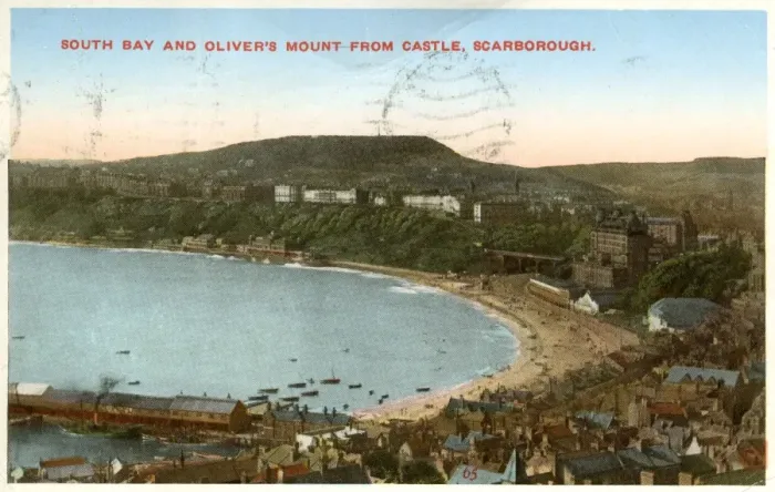 Framed Print : South Bay & Olivers Mount, Scarborough, Yorkshire Framed Print : South Bay & Olivers Mount, Scarborough, Yorkshire