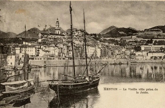 Framed Print : The South of France - Menton - Harbour Framed Print : The South of France - Menton - Harbour