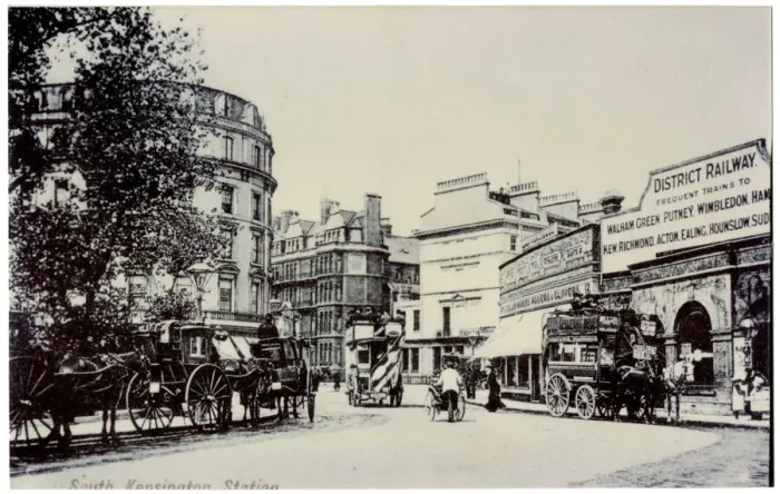 Framed Print : South Kensington Underground Station, street view Framed Print : South Kensington Underground Station, street view