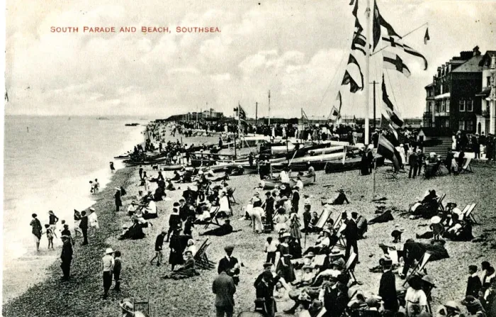 Framed Print : South Parade and beach, Southsea, Hampshire Framed Print : South Parade and beach, Southsea, Hampshire