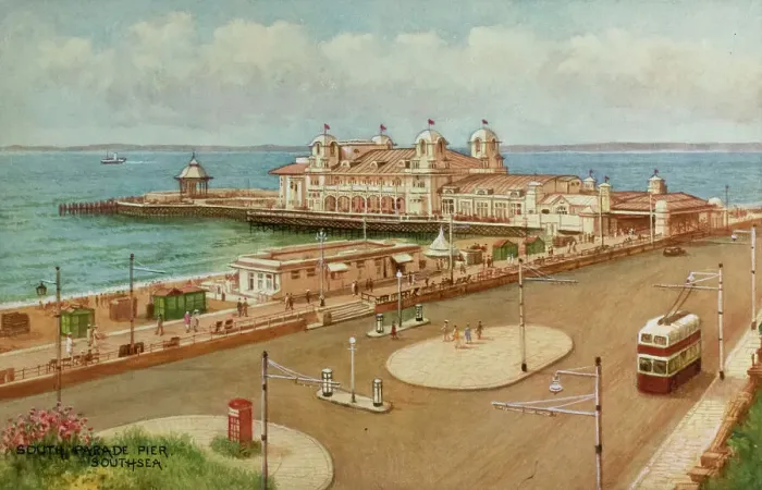 Framed Print : South Parade Pier, Southsea, Hampshire Framed Print : South Parade Pier, Southsea, Hampshire