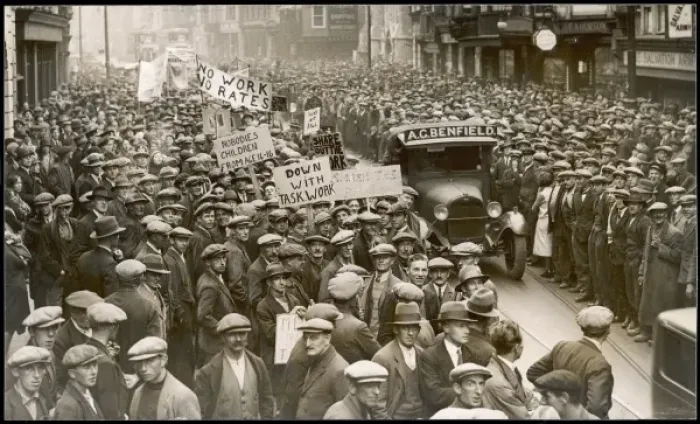 Framed Print : Southampton Demo 1932 Framed Print : Southampton Demo 1932