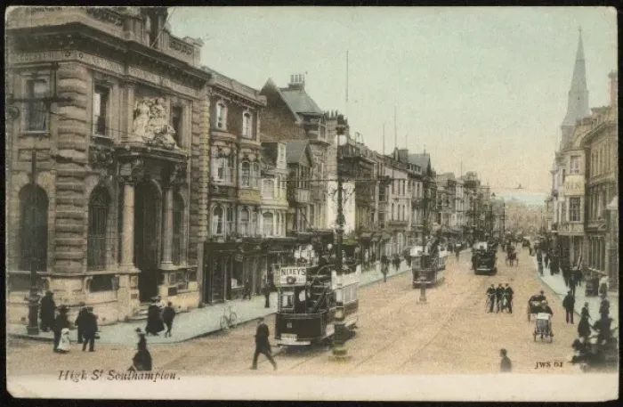 Framed Print : Southampton / High Street Framed Print : Southampton / High Street