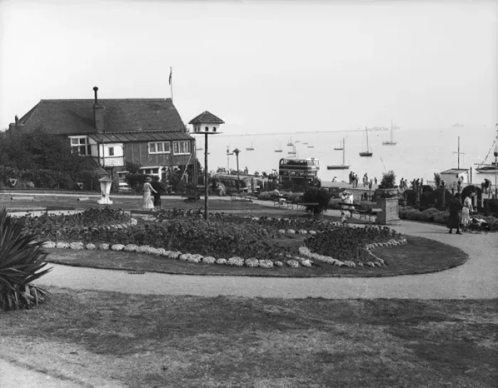 Framed Print : Southend on Sea 1930S Framed Print : Southend on Sea 1930S