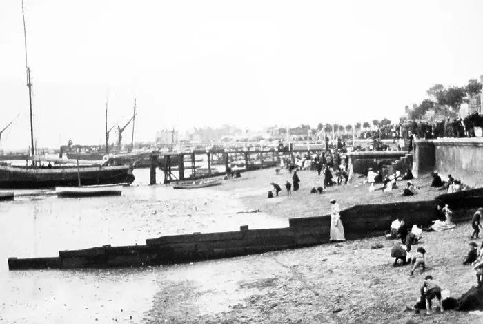 Framed Print : Southend - Victorian period Framed Print : Southend - Victorian period
