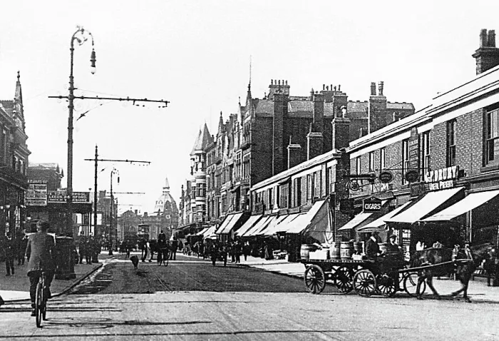 Framed Print : Southport Chapel Street early 1900s Framed Print : Southport Chapel Street early 1900s
