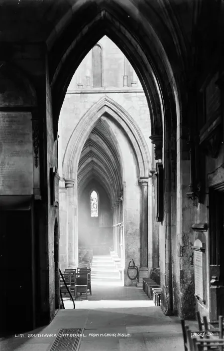 Framed Print : Southwark Cathedral from North Choir Aisle Framed Print : Southwark Cathedral from North Choir Aisle