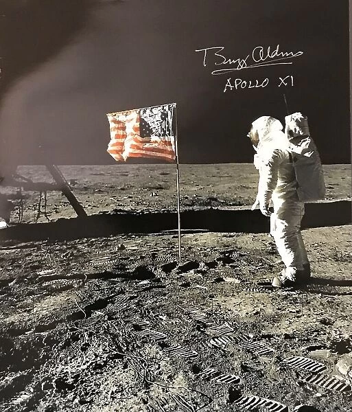 Space Memorabilia - Apollo 11 Buzz Aldrin photo