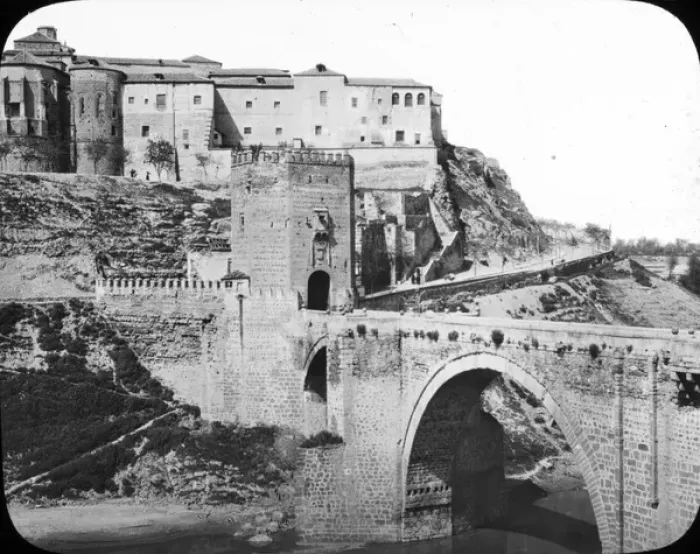 Framed Print : Spain - The Alcantara Bridge Framed Print : Spain - The Alcantara Bridge