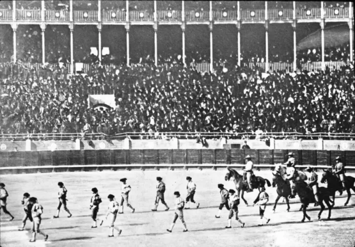 Framed Print : Spain - Bull Fighting - Sortie of the Quadrilla - from Lif Framed Print : Spain - Bull Fighting - Sortie of the Quadrilla - from Lif