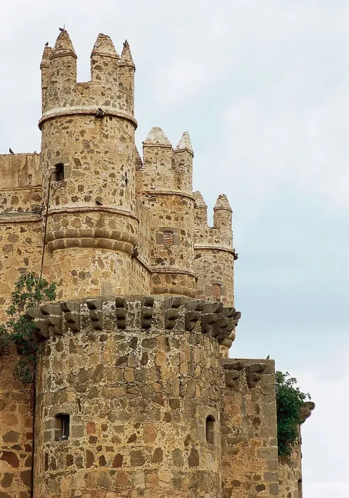 Framed Print : Spain, Castile-La Mancha. Guadamur Castle Framed Print : Spain, Castile-La Mancha. Guadamur Castle