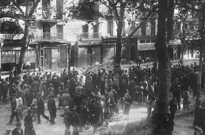 Framed Print : Spain. Civil War. Barcelona (1938). The Ramblas Framed Print : Spain. Civil War. Barcelona (1938). The Ramblas
