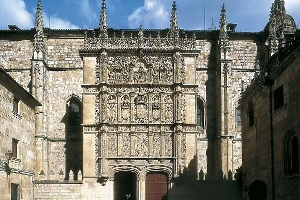 SPAIN. Salamanca. University of Salamanca. Facade