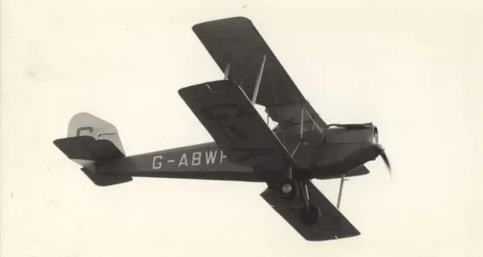 Framed Print : Spartan Arrow, G-ABWP, at RAeS Garden Party