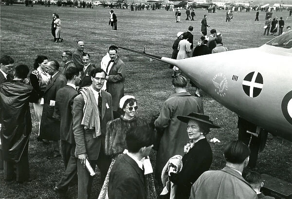 Spectators view the Avro 707B, VX790, at the 1953 Royal ?