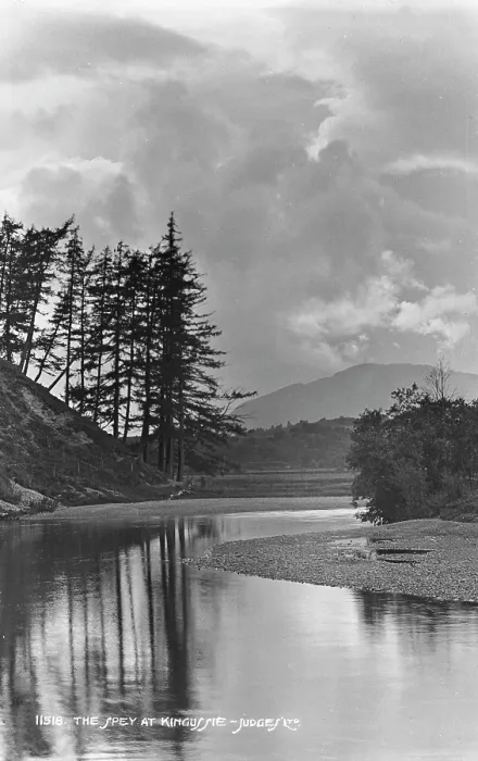 Framed Print : The Spey at Kingussie Framed Print : The Spey at Kingussie