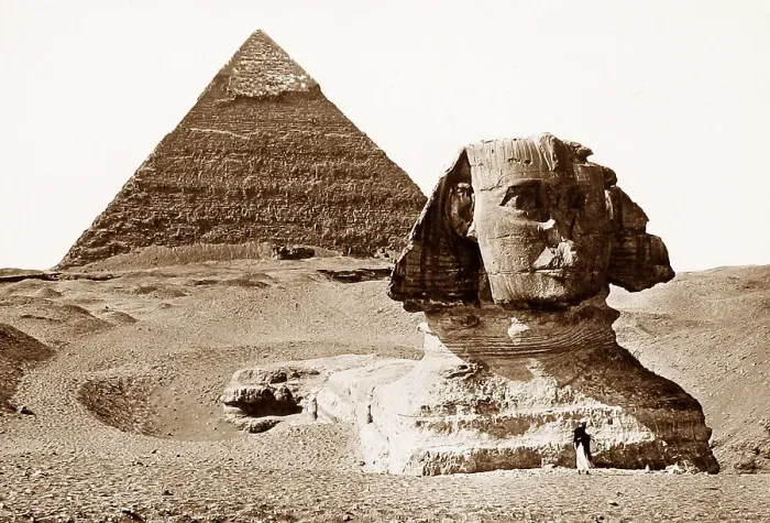 Framed Print : Sphinx and Pyramid of Geezeh, Egypt Framed Print : Sphinx and Pyramid of Geezeh, Egypt
