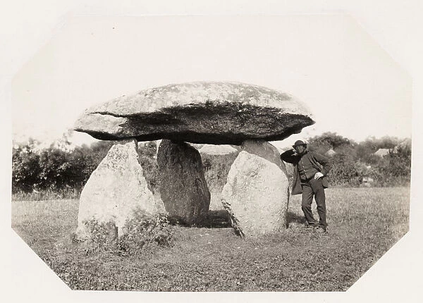 Spinsters Rock Neolithic dolmen, Drewsteignton