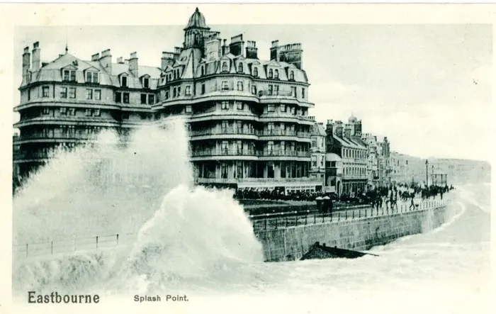 Framed Print : Splash Point, Eastbourne, East Sussex Framed Print : Splash Point, Eastbourne, East Sussex