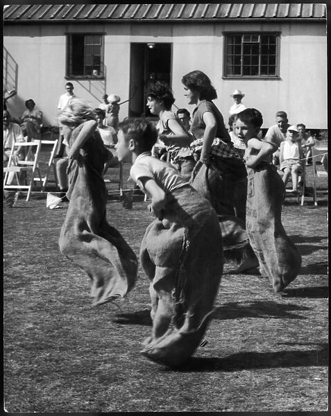 Sports Day Sack Race 50S