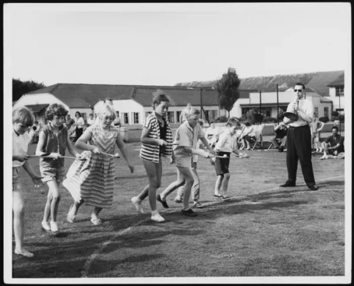 Framed Print : Sportsday / Egg Spoon 1960 Framed Print : Sportsday / Egg Spoon 1960