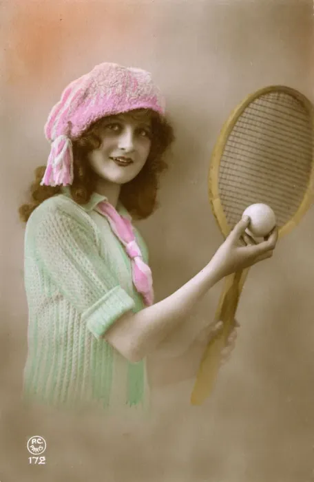 Framed Print : Sporty French Tennis Girl prepares to serve Framed Print : Sporty French Tennis Girl prepares to serve