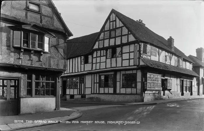 Framed Print : The Spread Eagle Hotel and Market House Framed Print : The Spread Eagle Hotel and Market House