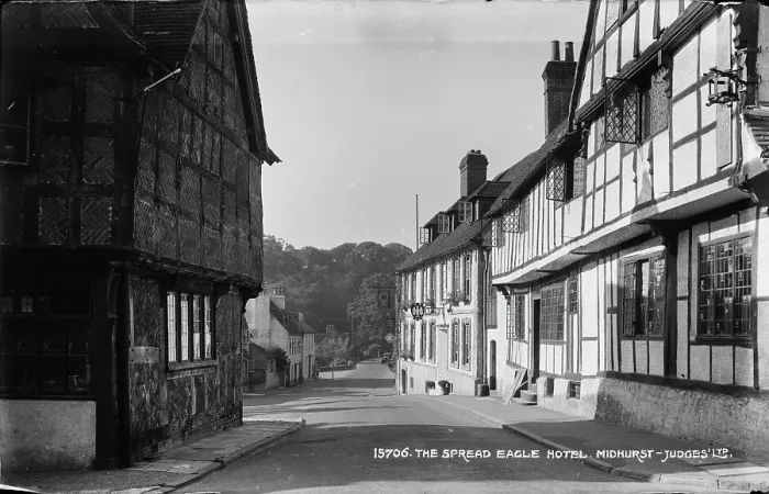 Framed Print : The Spread Eagle Hotel, Midhurst Framed Print : The Spread Eagle Hotel, Midhurst