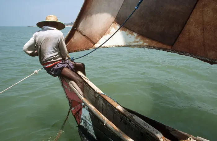 Framed Print : Sri Lankan fisherman in outrigger boat - 1 Framed Print : Sri Lankan fisherman in outrigger boat - 1