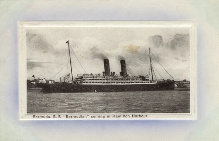 Framed Print : Ss Bermudian arriving into Hamilton Harbour, Bermuda Framed Print : Ss Bermudian arriving into Hamilton Harbour, Bermuda