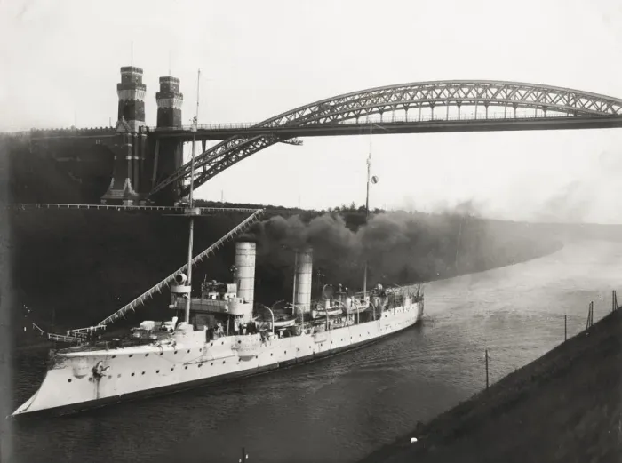 Framed Print : SS Medusa in the Kiel Canal, Germany Framed Print : SS Medusa in the Kiel Canal, Germany