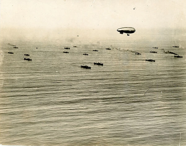 SSZero escorts a convoy in 1918