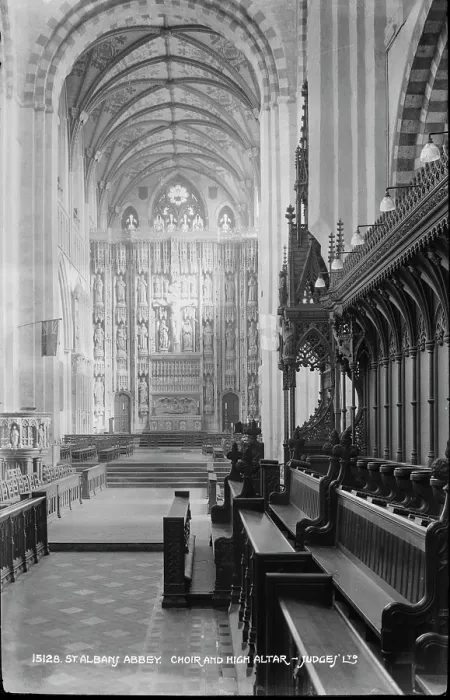 Framed Print : St. Albans Abbey Choir and High Altar Framed Print : St. Albans Abbey Choir and High Altar