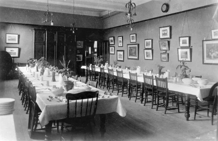 Framed Print : St Andrews Police Convalescent Home, Harrogate, Dining Room Framed Print : St Andrews Police Convalescent Home, Harrogate, Dining Room