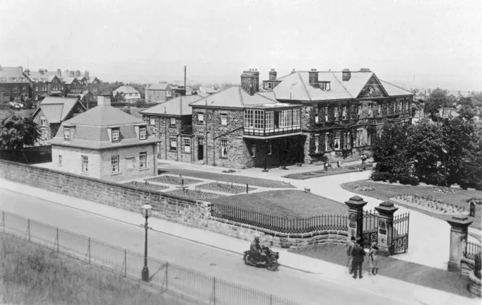 Framed Print : St Andrews Police Convalescent Home, Harrogate Framed Print : St Andrews Police Convalescent Home, Harrogate