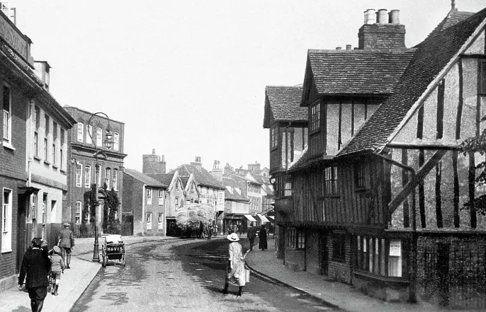 Framed Print : St Andrews Street, Hertford Framed Print : St Andrews Street, Hertford